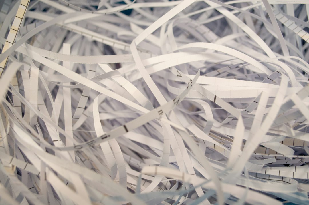 confidential documents shredder
